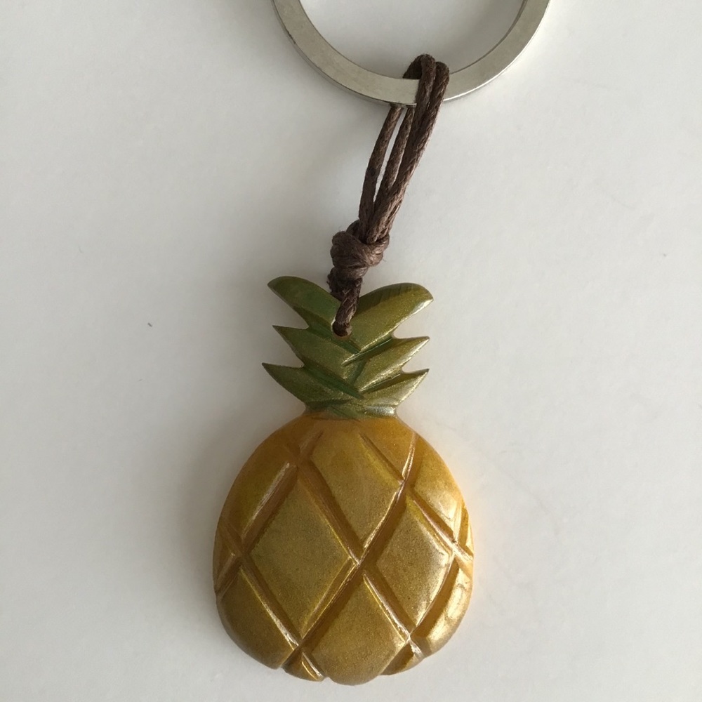 1 LEFT! NEW Pineapple Key Ring Chain Carved Tagua Nut Ecuador Hawaii Aloha HI - Picture 9 of 14